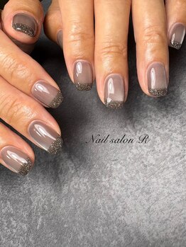 ネイルサロン アール(Nail salon R)/持ち込みデザイン