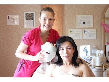 アンジェリカビューティー(Angelica Beauty)/歳を取り始めた肌へ