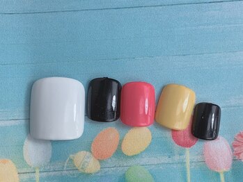 ネイルサロン&スクール ジーナ(GINA)/ぱっきりカラー春フット