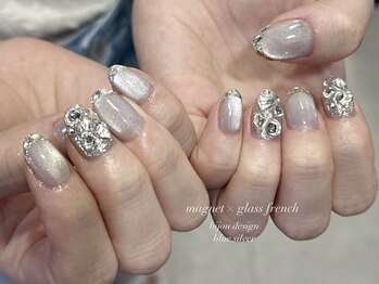 リン 恵比寿(RiN.)/マグガラスフレンチ akane