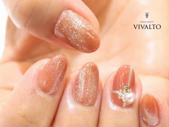 ワールド ビューティ ヴィヴァルト 宝塚店(WORLD BEAUTY VIVALTO)/マグネット/ビジューネイル