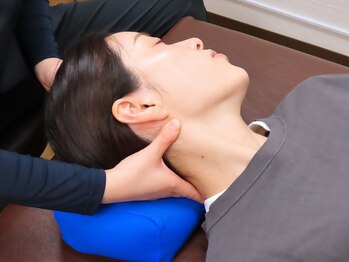 らいおん整骨院 喜多見店/施術風景