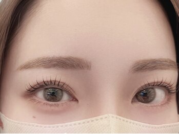 ネリネ 天神(nerine)/まつ毛パーマ＋眉毛[天神南駅]