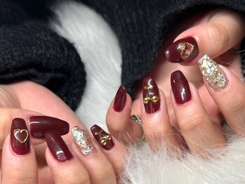 ガーリーさくらんぼネイル