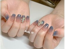 ネイルズサンキュー(Nails 39)/カラ-グラデーション&アート2本