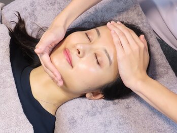 ヴィオーデ 二子玉川店の写真/【同業者も通う技術】深部から変える小顔矯正マッサージでモテ小顔へ/小顔・下がり・むくみ・たるみケア!