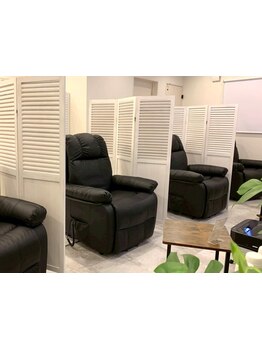 仕事帰り・早朝OKのサロン