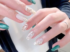 岩崎施術　夏ネイル　キラキラ