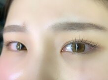 ブロンズアイ(BRONZE EYE)/韓国風束感まつ毛パーマ