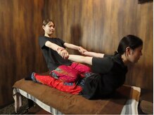 アジアンリラクゼーション ヴィラ 久喜店(asian relaxation villa)/タイ古式マッサージの様子