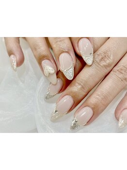 手描きアートが得意なサロン