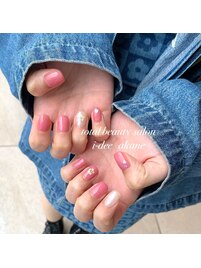 ホロを使ったフラワーネイル★