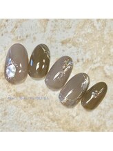 ネイルサロン クイル(QUILL)/１１月グレー（１）