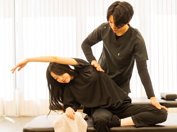 J'Sメディカル整体院 栄院/上半身のストレッチ