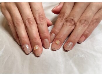 リーベル(Liebelle)/フラッシュ+ナチュラル