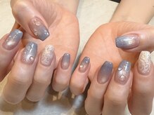 ツメイロプラス(tsuMeiRo+)の雰囲気（マグネット&フラッシュネイルは不動の人気！動かす度キラキラ♪）
