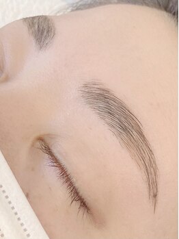 ビューティサロン ベル(bell)/次世代アイブロウ