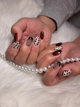 秋ネイル　レオパート