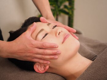 トウメイコガオ 横浜店/トウメイコガオで小顔エステ