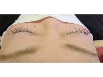 まつ毛エクステサロン MONREVE/カール強めの120本