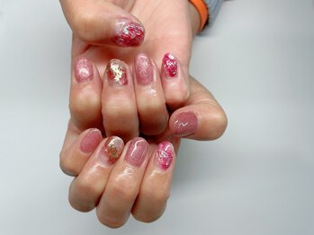 サロンドリスブラン(Salon du lys blanc)/バレンタインネイル