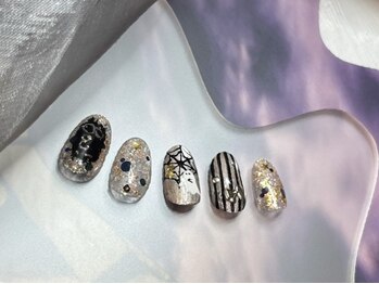 ククル(KUKURU)/大人ハロウィンネイル キラキラ