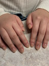 ウム(ium)/シンプルネイル☆パーツのせ