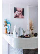 クレビア(CREBIA)/【シミ・シミケア専門店】沖縄県