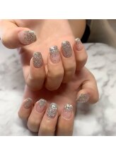 スターネイル(Star Nail)/ラメグラデーション