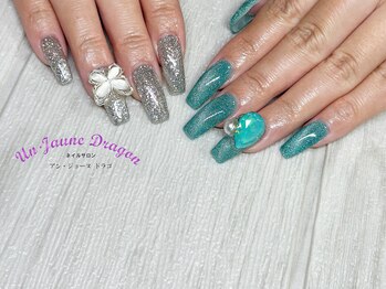 アン ジョーヌドラゴ/【自爪ネイル】アシメネイル