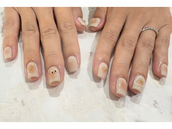 リンダ(Linda)/チークネイルのお顔がかわいい