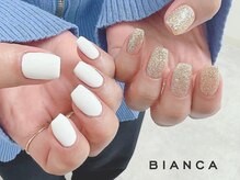 ビアンカマーレ 中野店(Bianca mare)/ちぐはぐワンカラーネイル