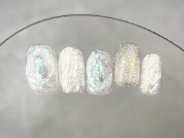 ホワイトオーロラネイル