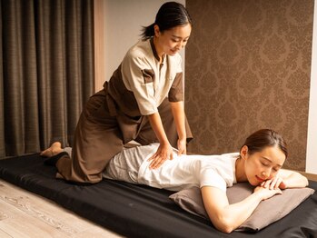 リラク 新横浜プリンスホテル店(Re.Ra.Ku)/揉みほぐしとヨガの組み合わせ