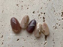 エムシス(Msis)/Brown nuance nail