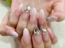 ネイビー(Naivy)/