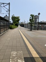チル(Chill)/JR土山駅南口を東へ