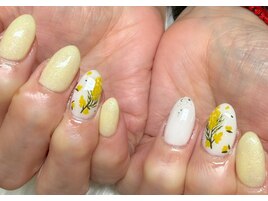 春ネイルミモザ手書きお花柄