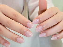 いちごミルクネイル 担当羽鳥