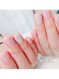 さりげないフラワーアート