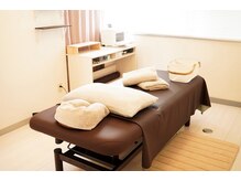 クラロ ビューティー(CLARO BEAUTY)の雰囲気（完全個室でとてもゆっくりできるお部屋です◎）
