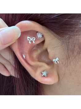 ミー(me.)/耳つぼジュエリー