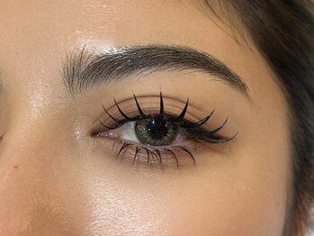 ウユラッシュ(Uyu lash)/LEDエクステ140本