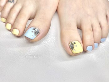 パステルカラーフットネイル♪