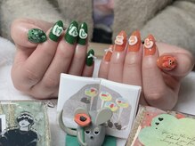 心花ネイルの雰囲気（推し活も充実♪パーツ持ち込みOKの自由なサロン）