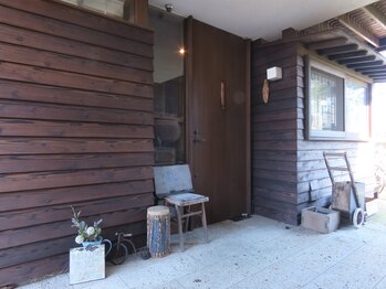 あさごや/《サロン外観》