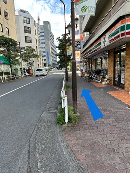 エムリシェ(M.riche)/サロンまでの道のり（5）