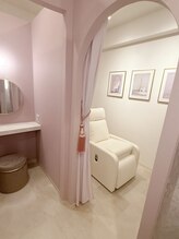 エニー 柏店(eny)/施術ソファでゆったりと