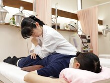 トータルボディケア 河村/首/肩こり/腰痛/耳つぼ/美容鍼