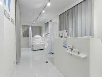 ホワイトニングショップ 本八幡店/【市川】【店内】ホワイトニング